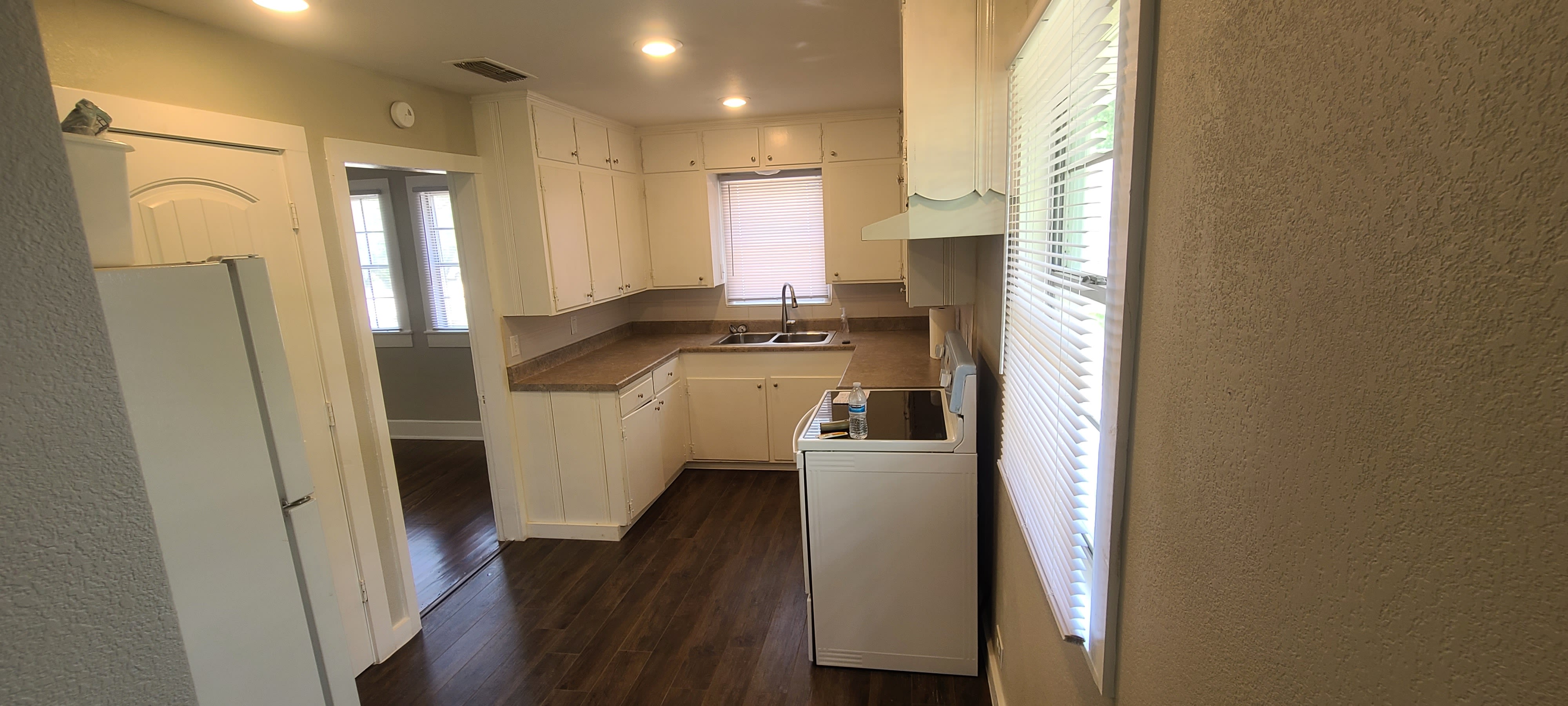 812 Wigley Street – photo 2