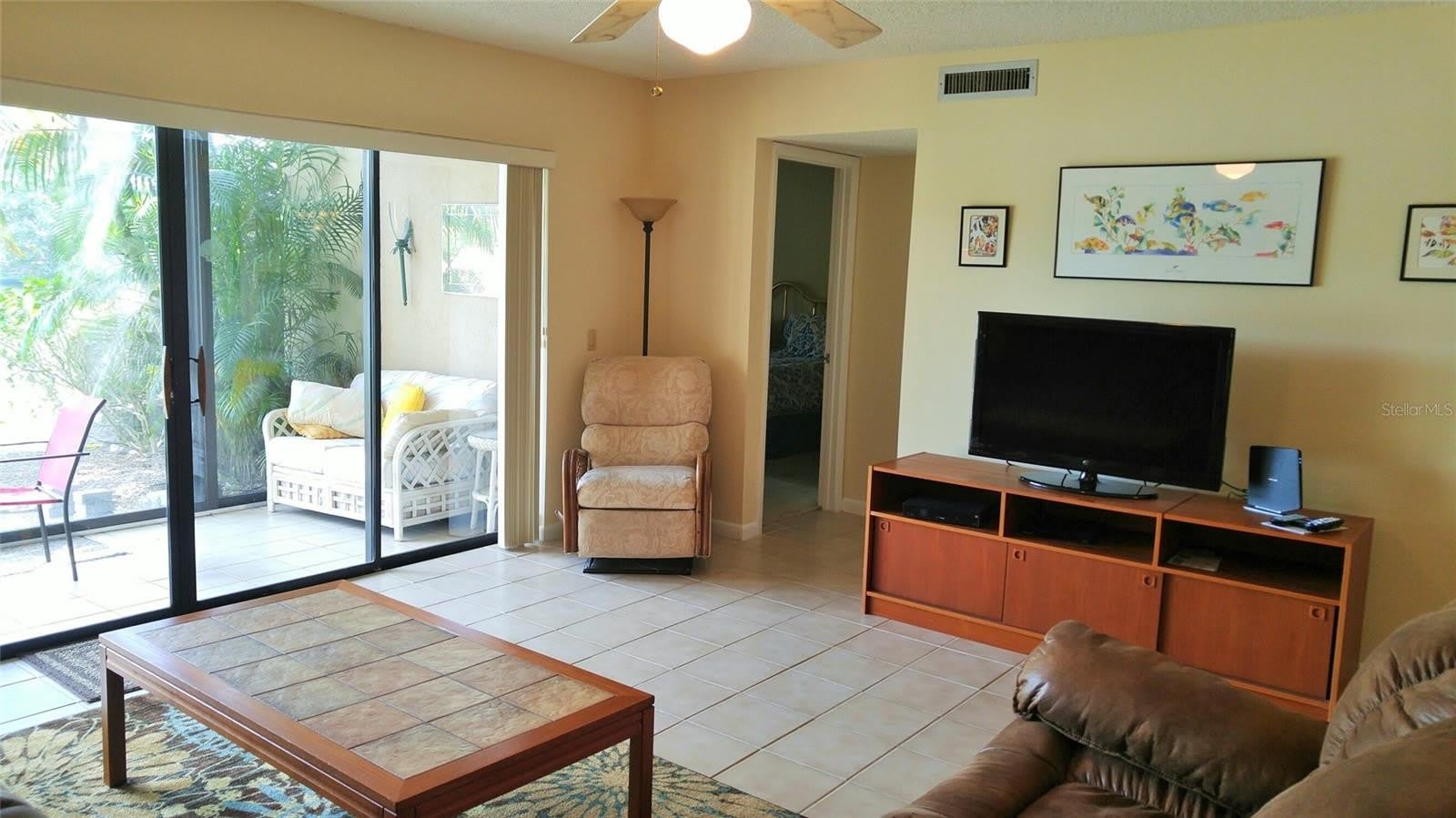 5677 Ashton Lake Drive – photo 2