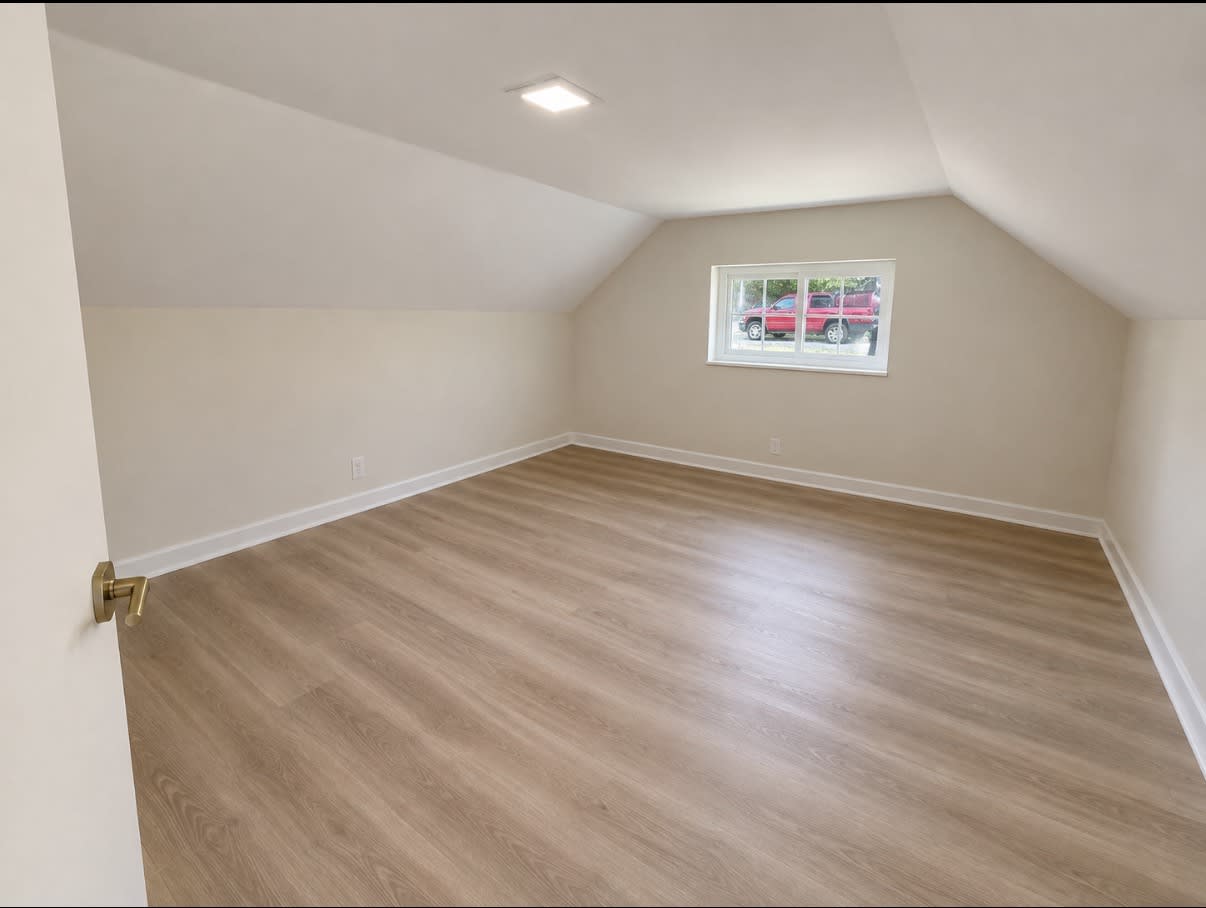 9611 Emerson Street – photo 4