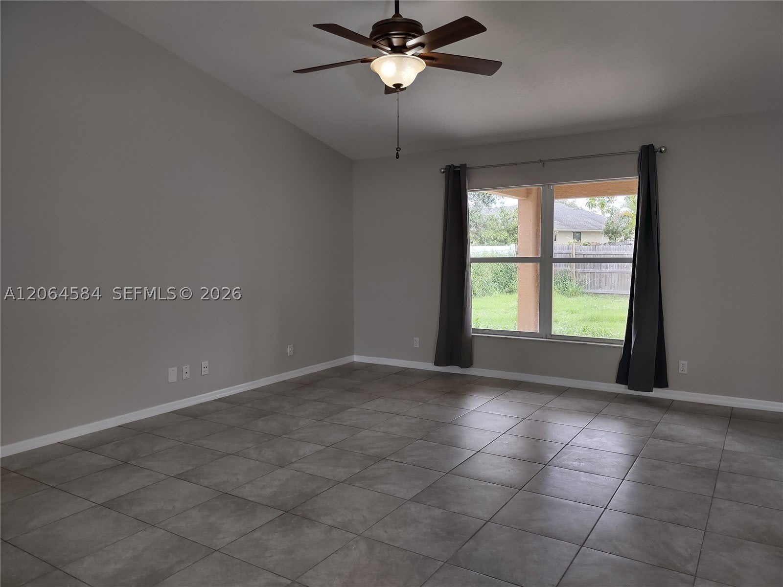 151 SW S Wakefield Cir – photo 5