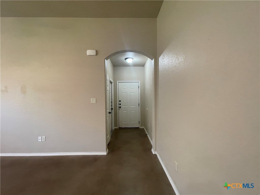 758 Saengerhalle Road – photo 2