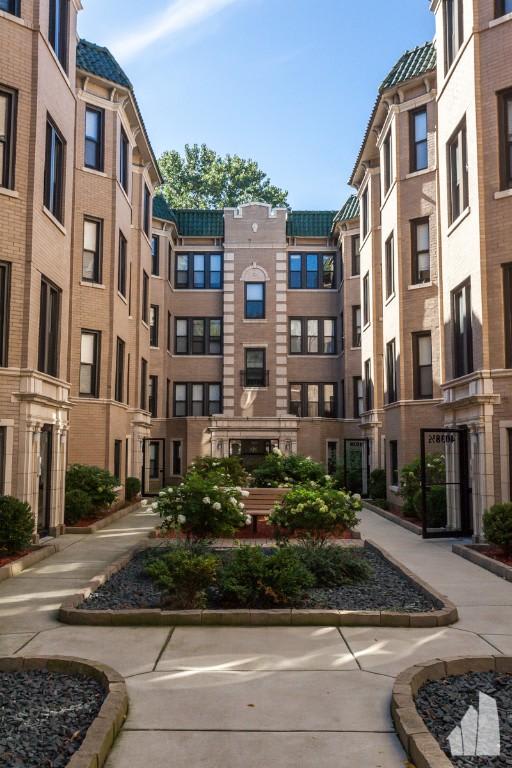4040 Ashland – photo 5