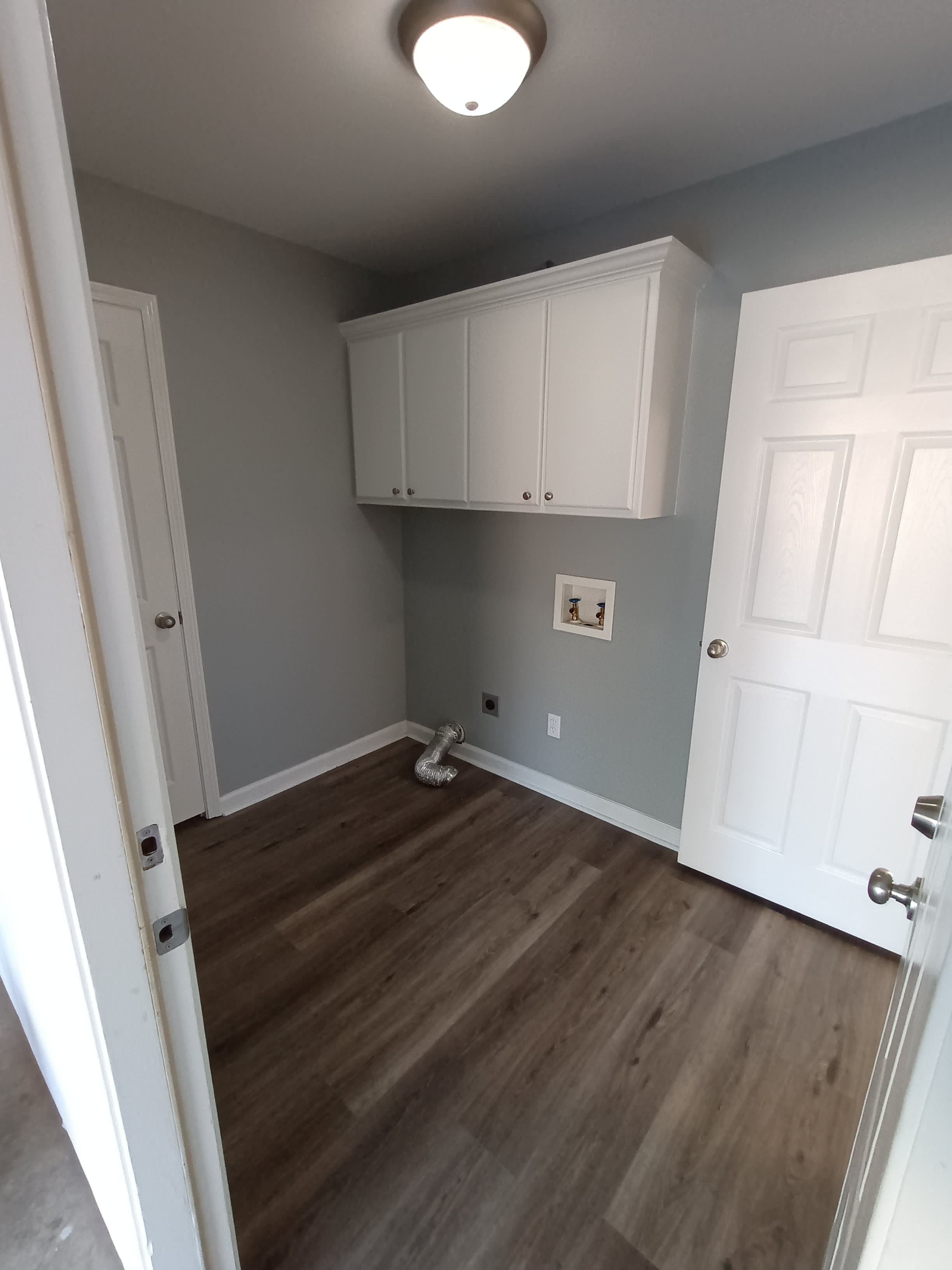 401 Hayley Court – photo 5
