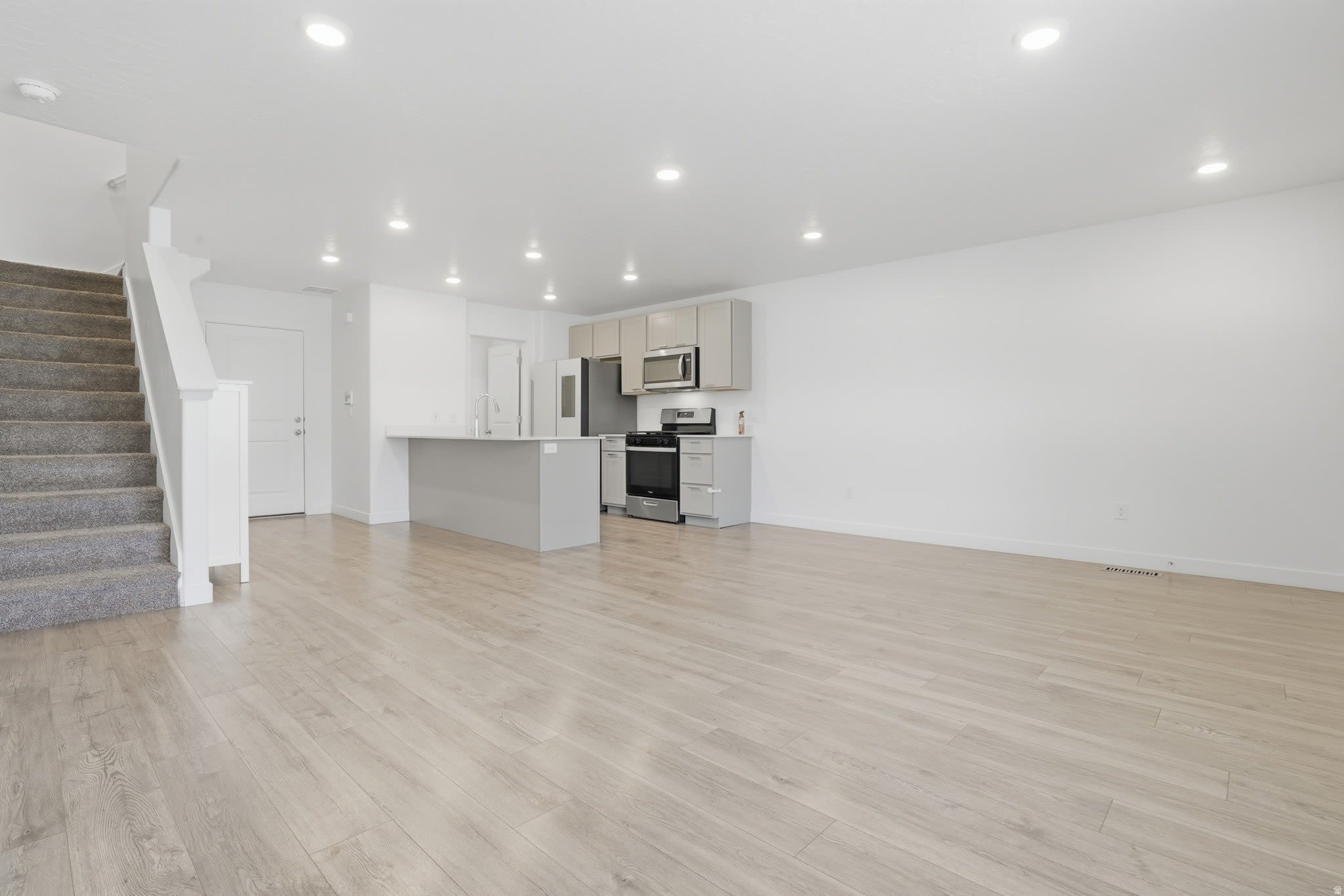 939 E JACK Dr – photo 4