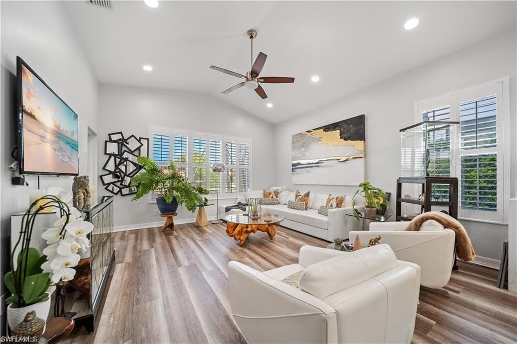 1638 Triangle Palm Ter – photo 2