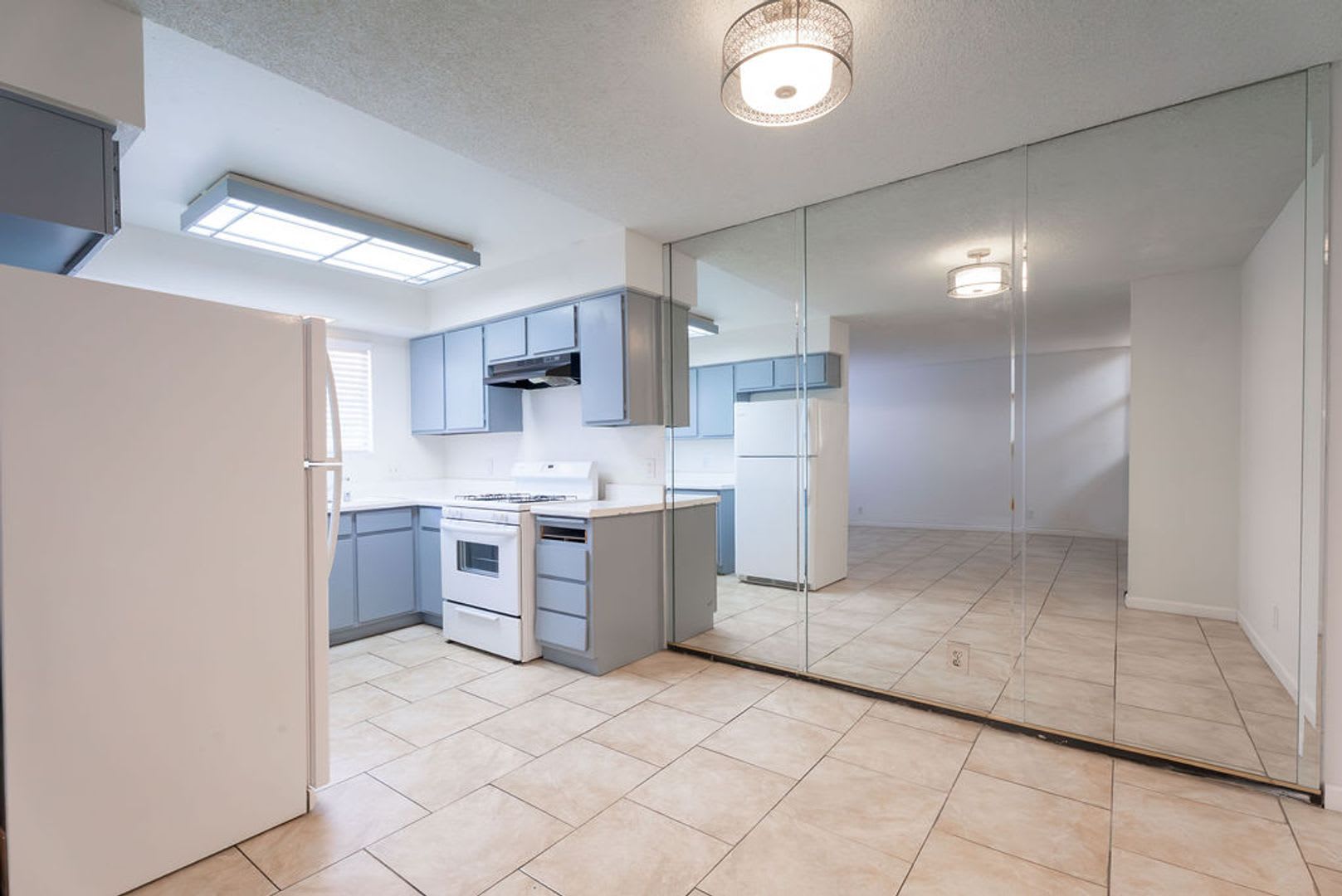 1722 East University Avenue #7, Las Vegas, NV 89119 – photo 5