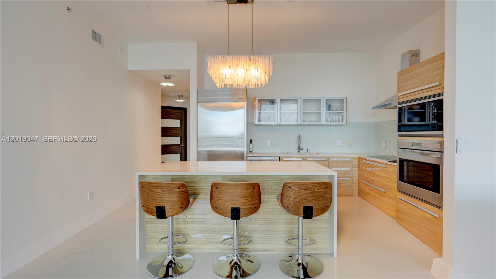2020 North Bayshore Drive – photo 4