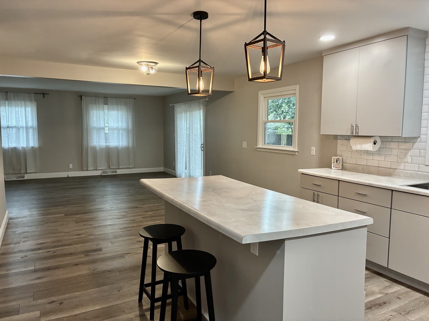 1810 Rebecca Drive – photo 3