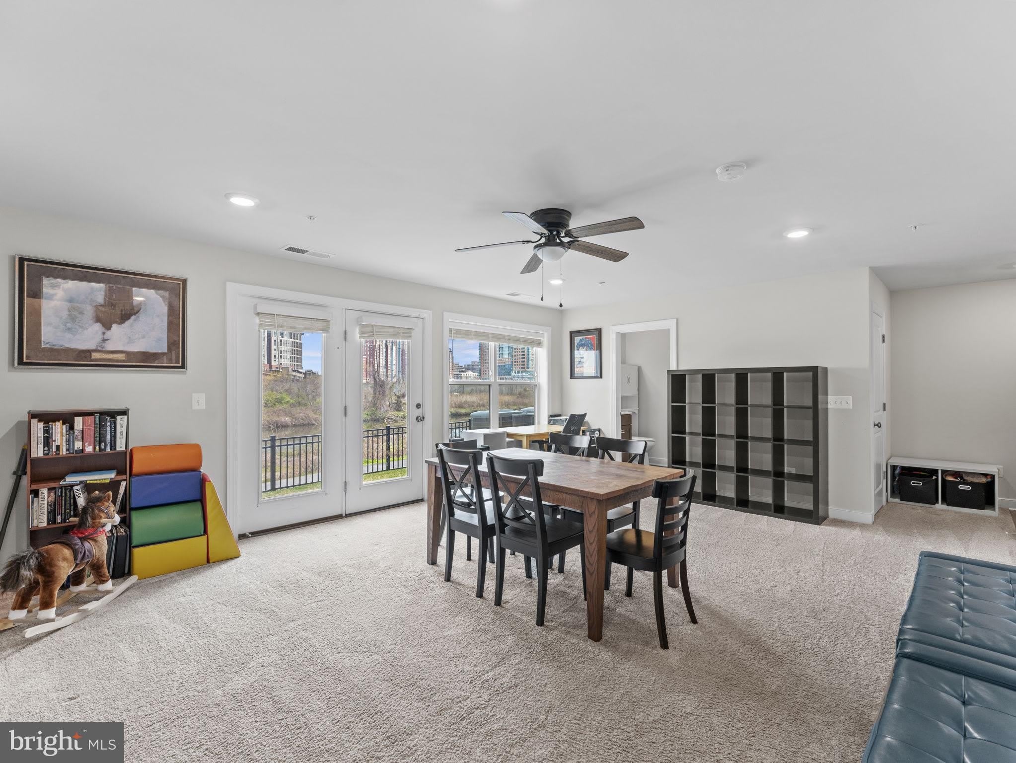 2410 STELLA Place – photo 2