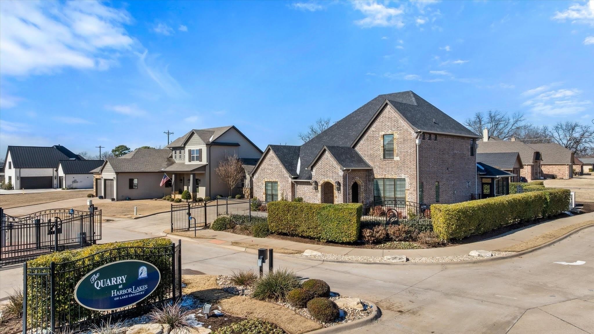 1001 Quarry Court – photo 4