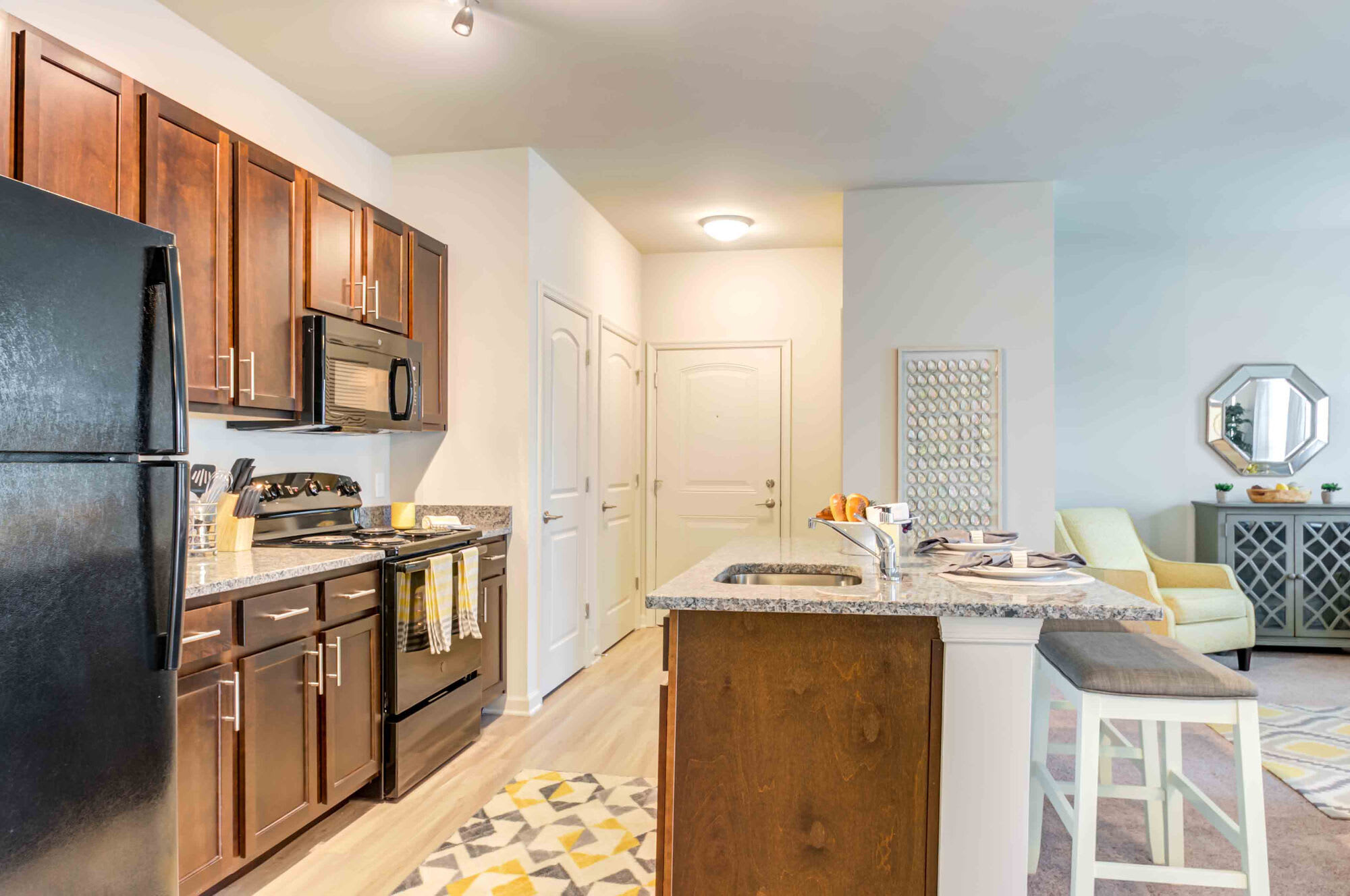 Coventry Square Apartments – photo 3