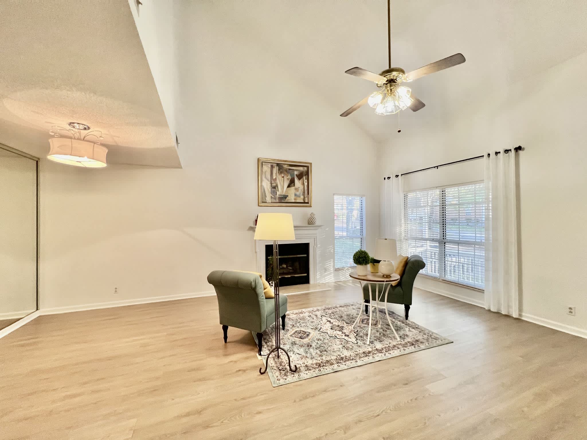 117 Southampton Court – photo 4