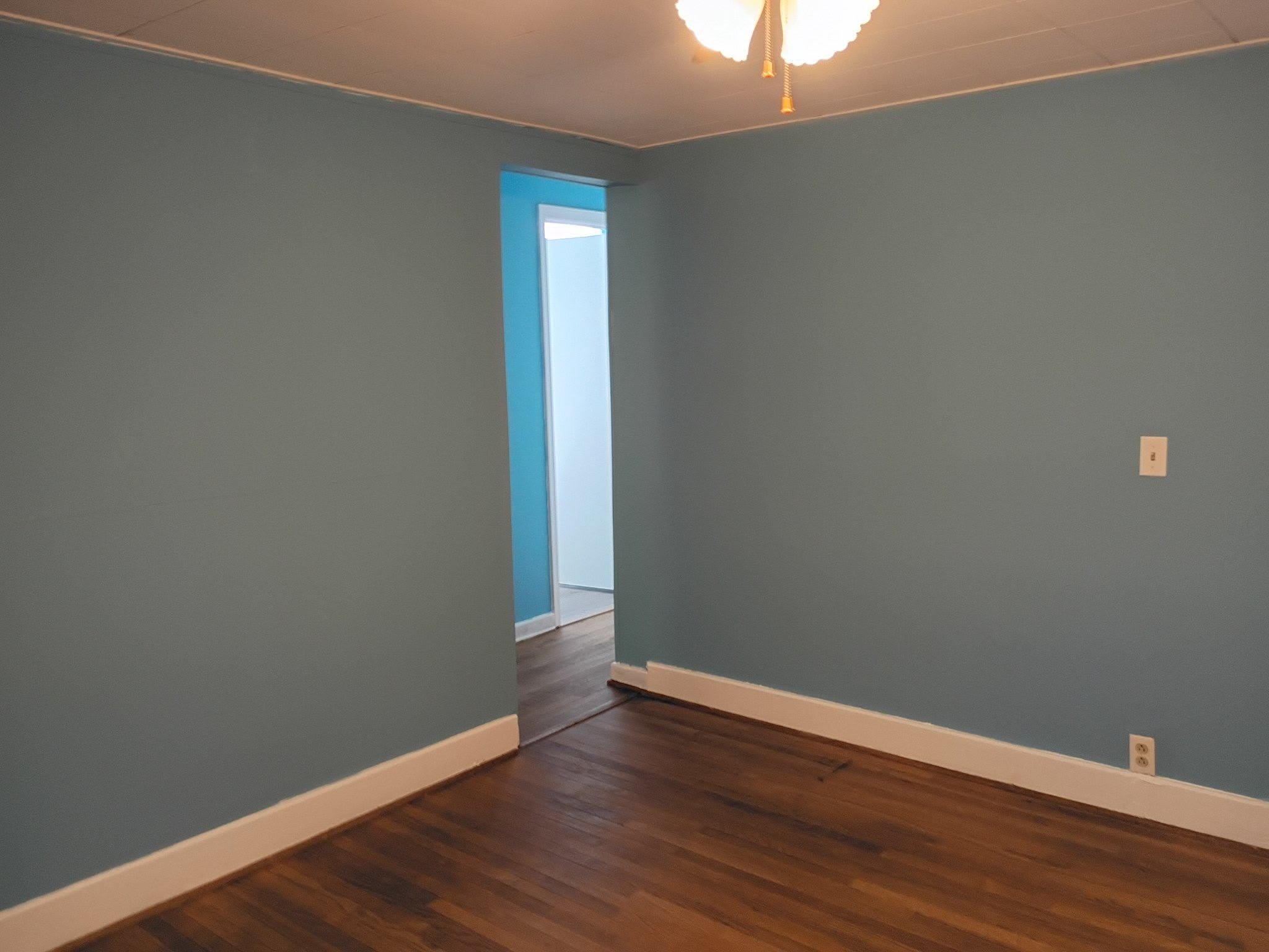 350 BEDFORD ST – photo 5