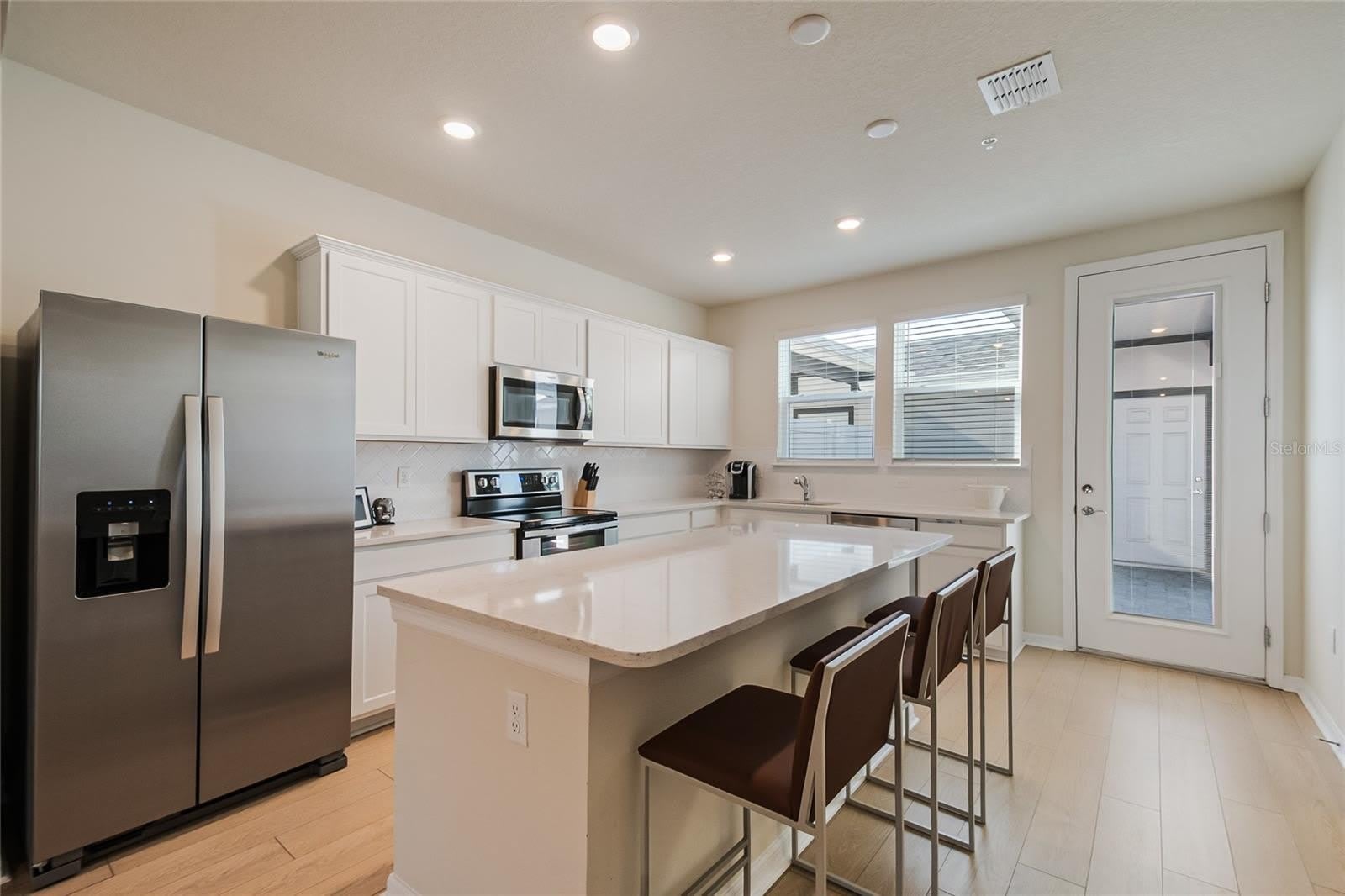 6938 Reverie Park Avenue – photo 4