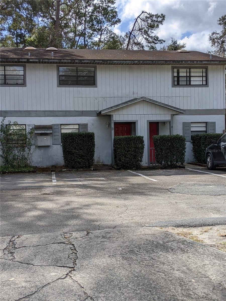 4123 SW 15TH Place – photo 1
