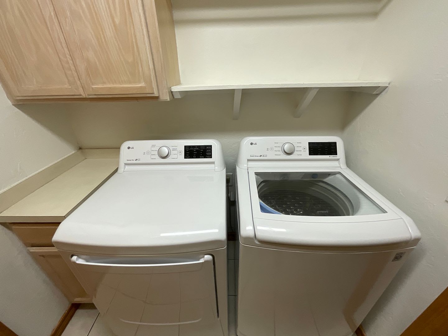 513 SW 155th Ct – photo 2