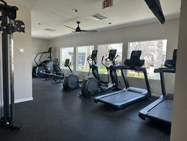 Lincoln Park Apartments – photo 3