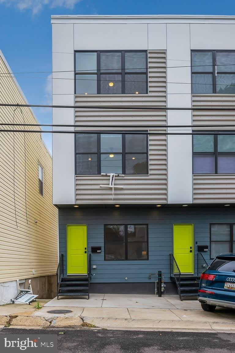 1207 DELLWOOD Avenue – photo 2
