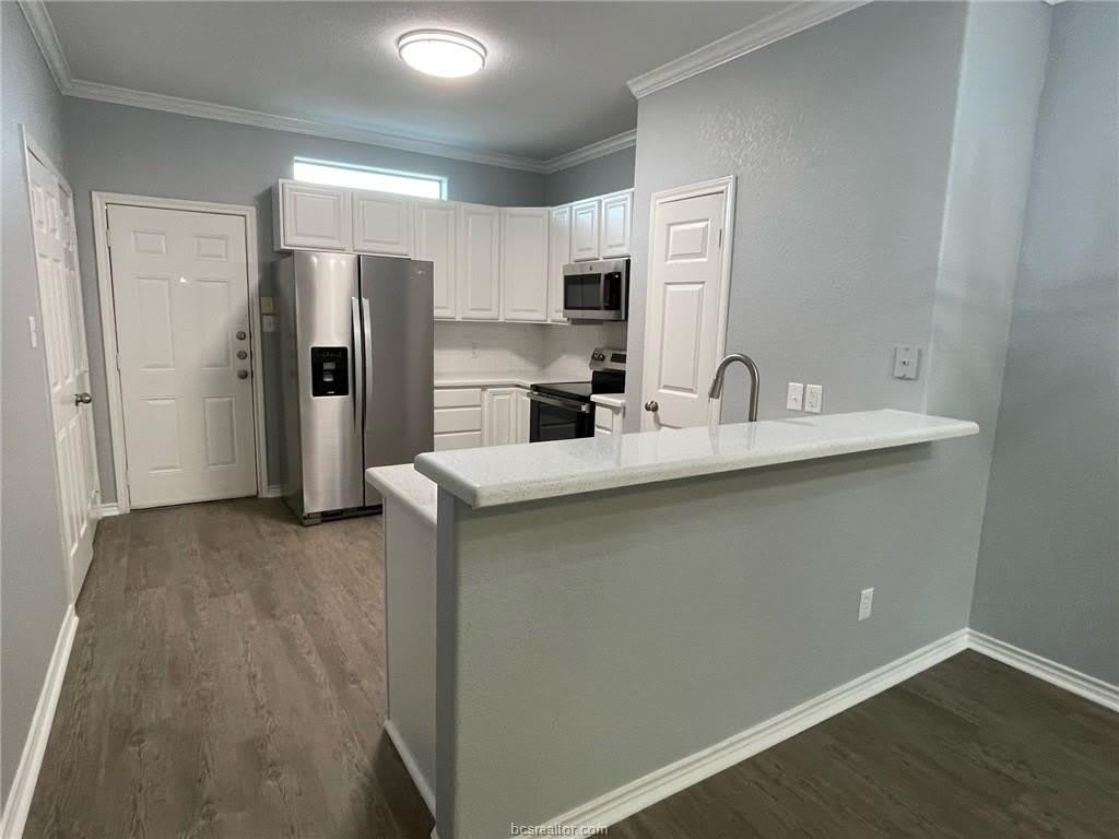 3838 Oldenburg Lane – photo 2