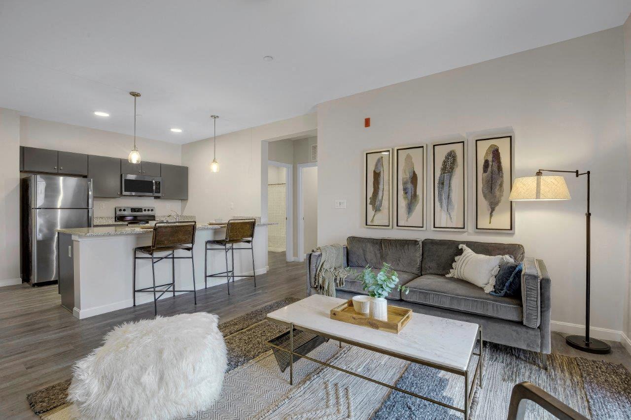 21 East Apartments – photo 4