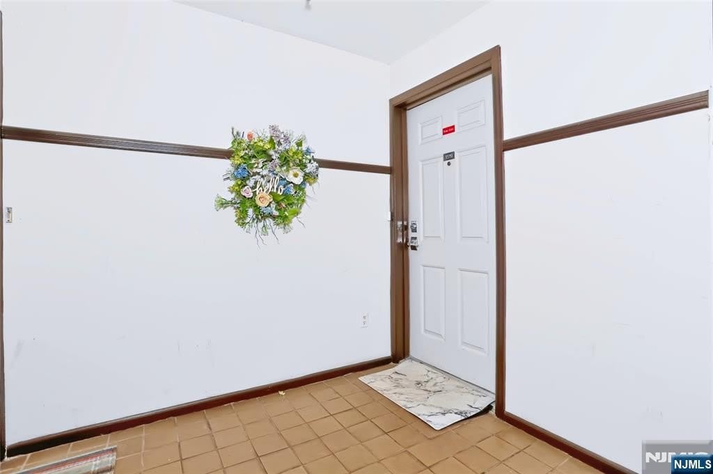 1519 Faulkner Court – photo 5