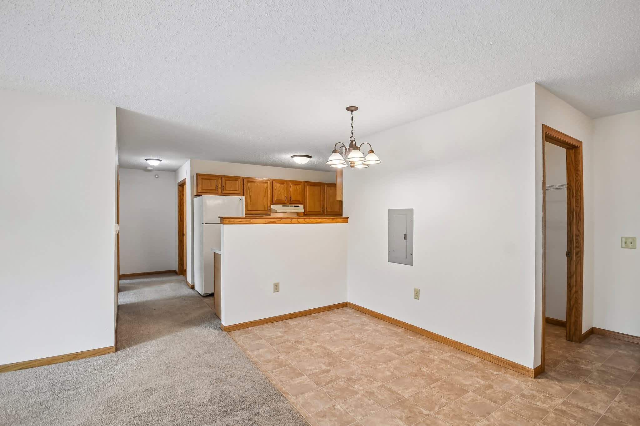 Mill Pond Apartments – photo 2