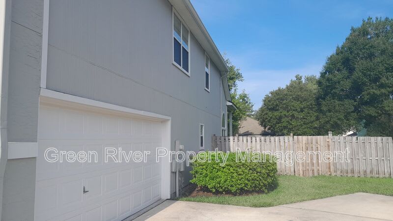 1804 Sea Pines Ln – photo 2