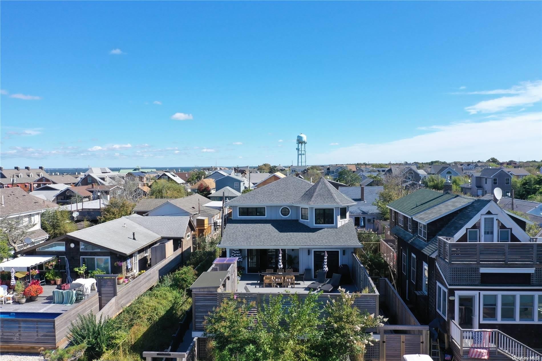 181 Wilmot Road – photo 2
