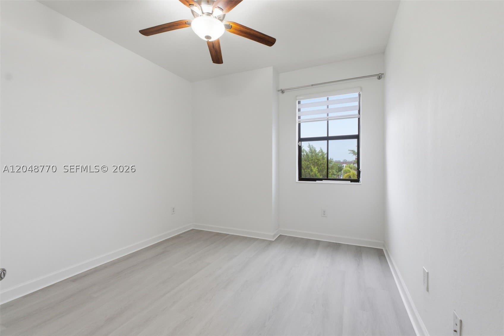 8820 NW 103rd Ave – photo 4