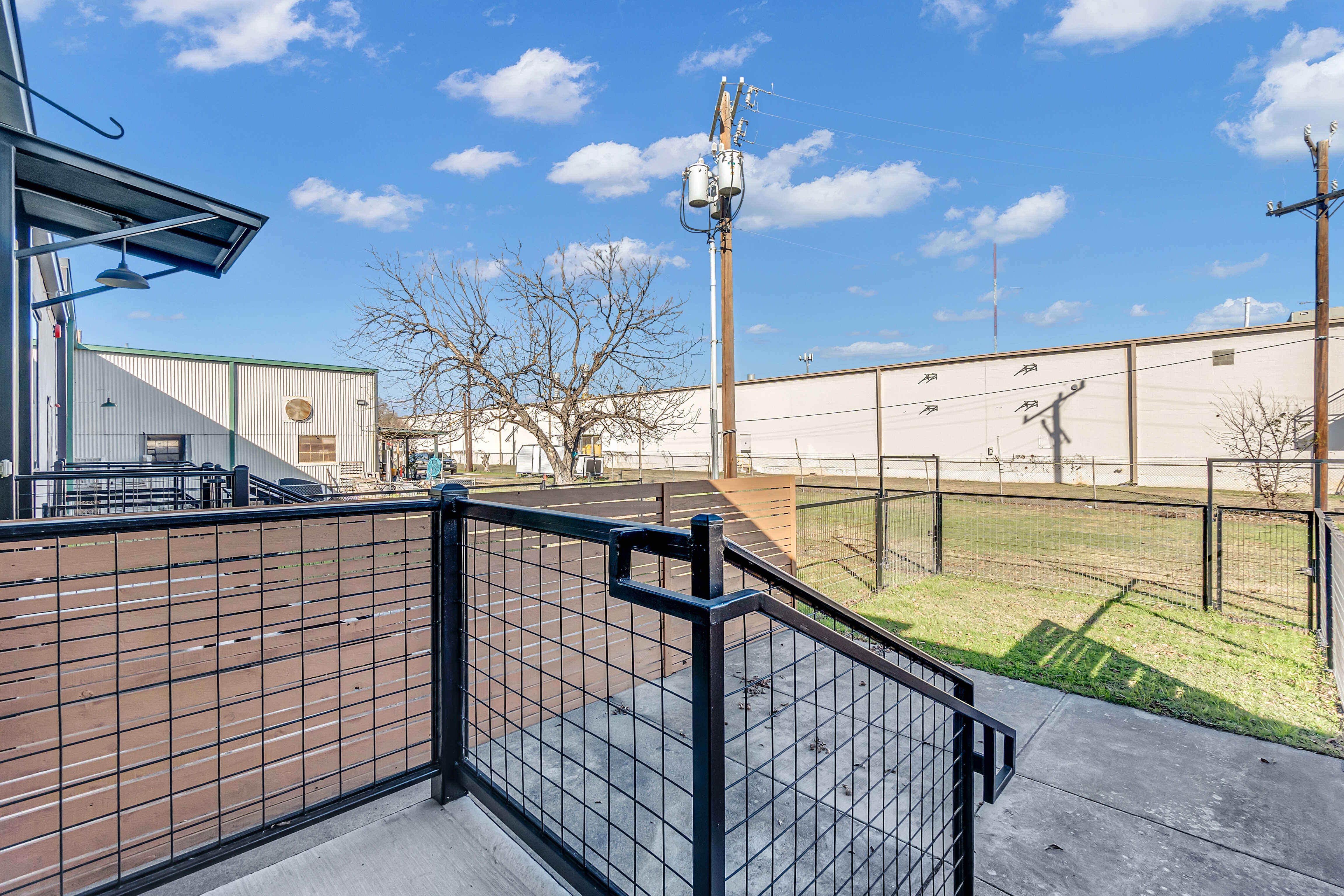 3363 East Commerce Street – photo 4