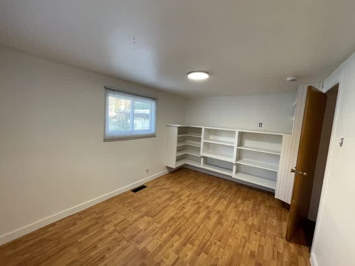 3595 South 500 East – photo 2