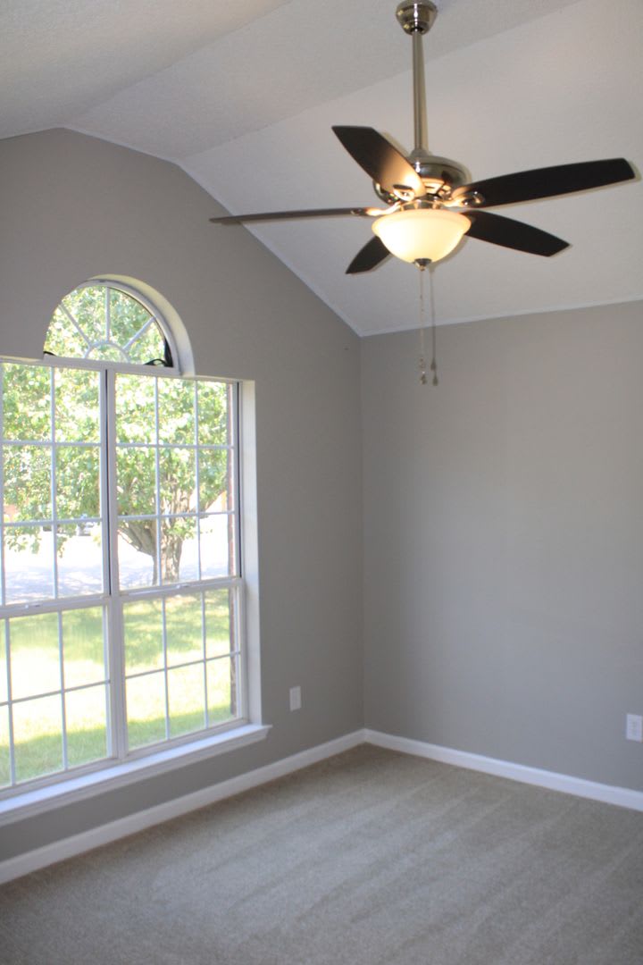 3BR/2BA All-Brick Beauty in Walton Meadow! – photo 5