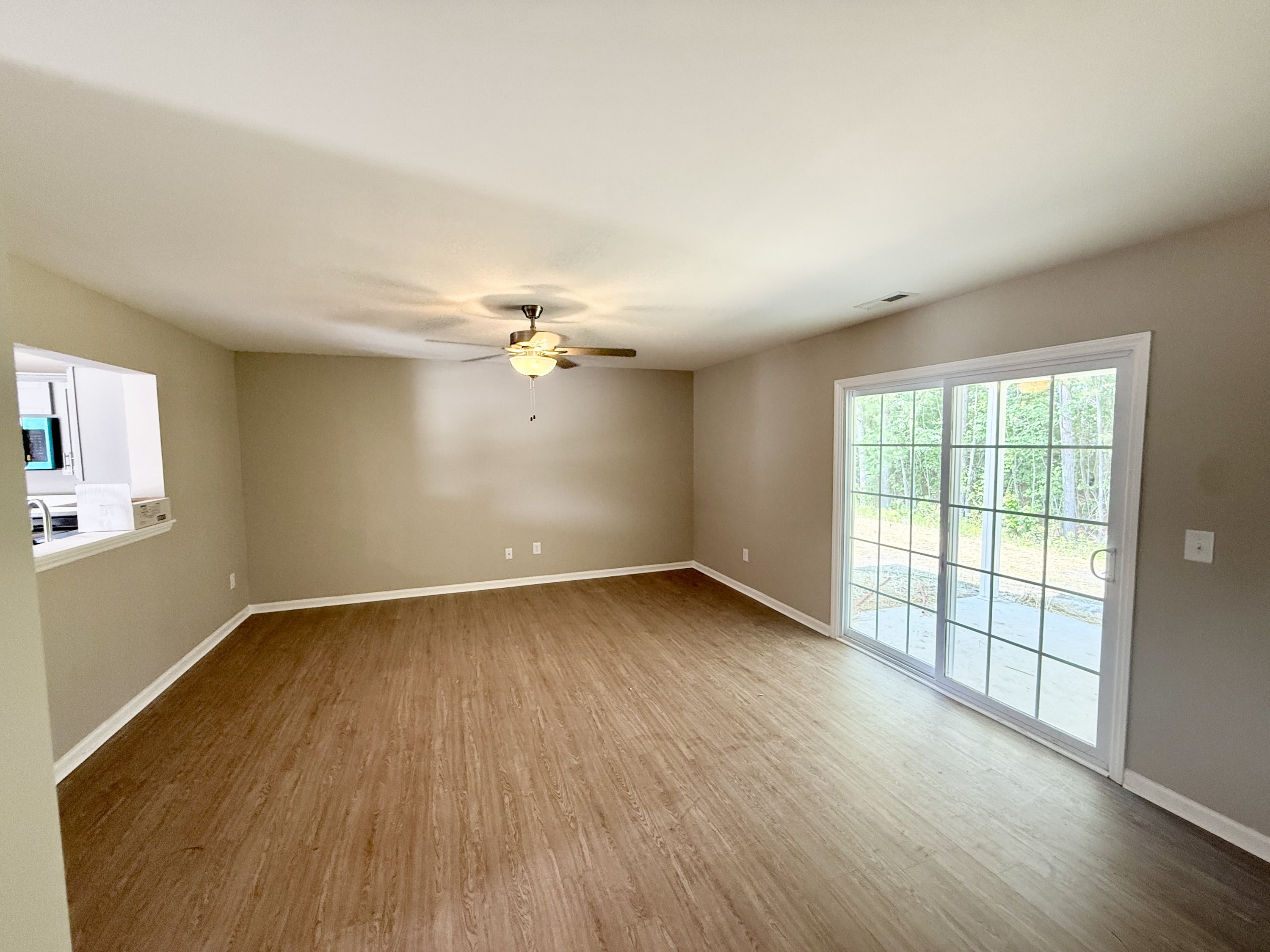 4033 Lucerne Court – photo 3