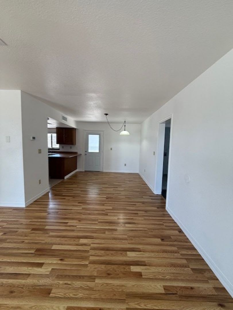 4 Bedroom in Cottonwood – photo 3