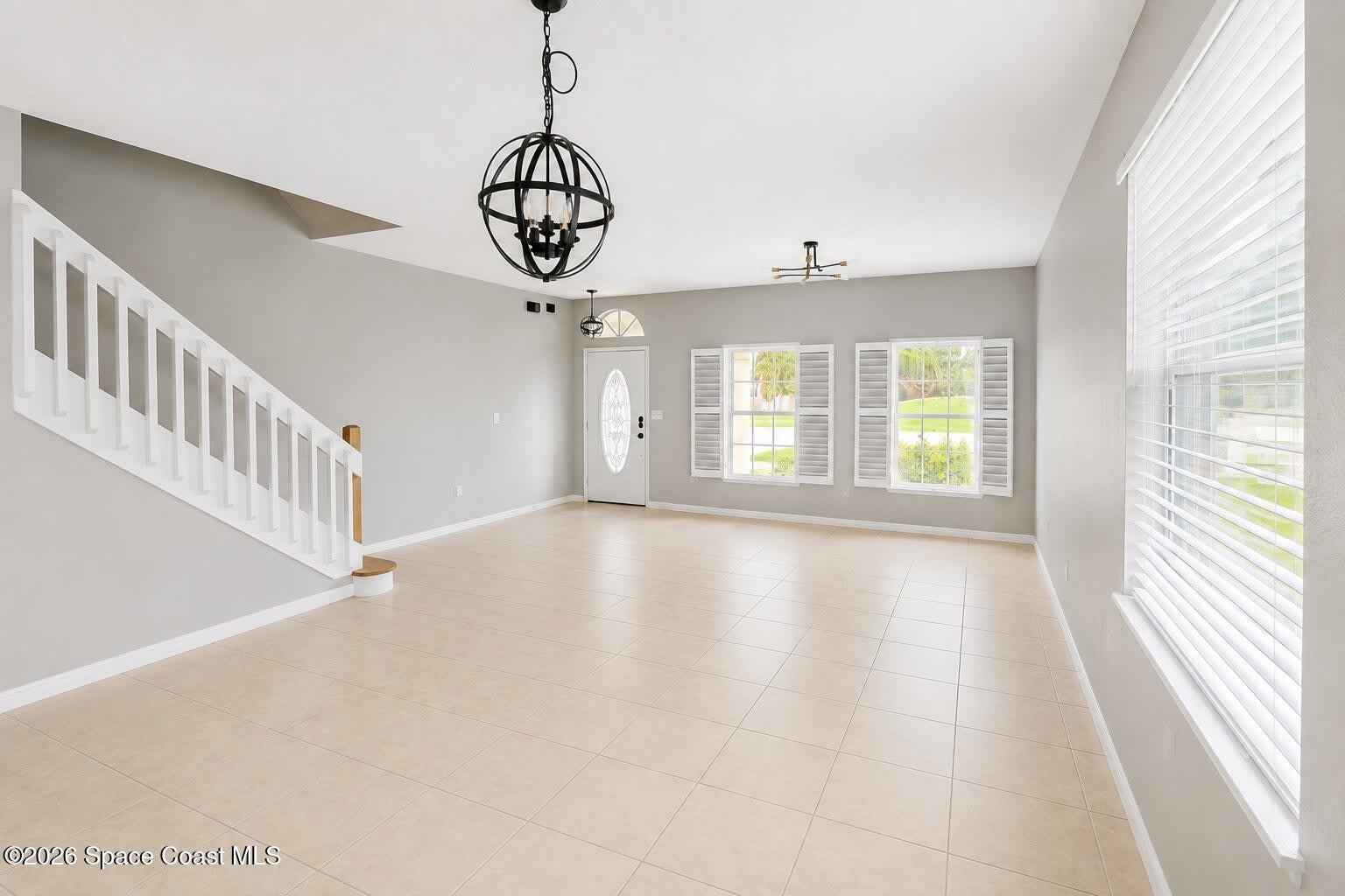 781 Glen Abbey Way – photo 4