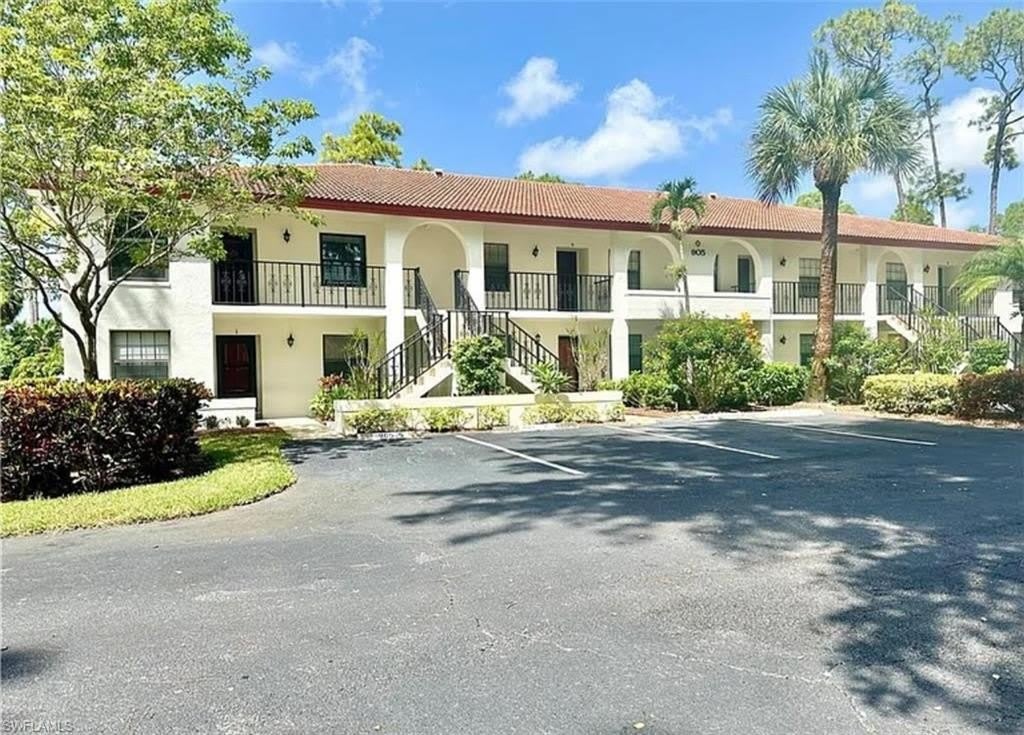 905 AUGUSTA Blvd – photo 1