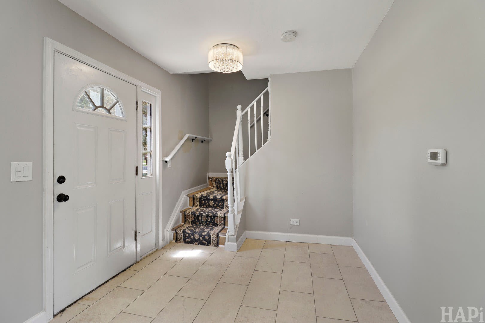 2208 Kensington Drive – photo 3