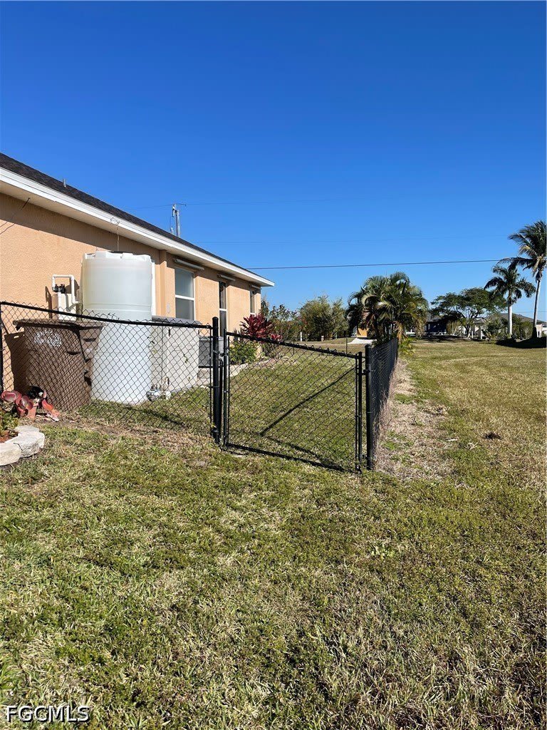 2721 NW 4th Street – photo 3