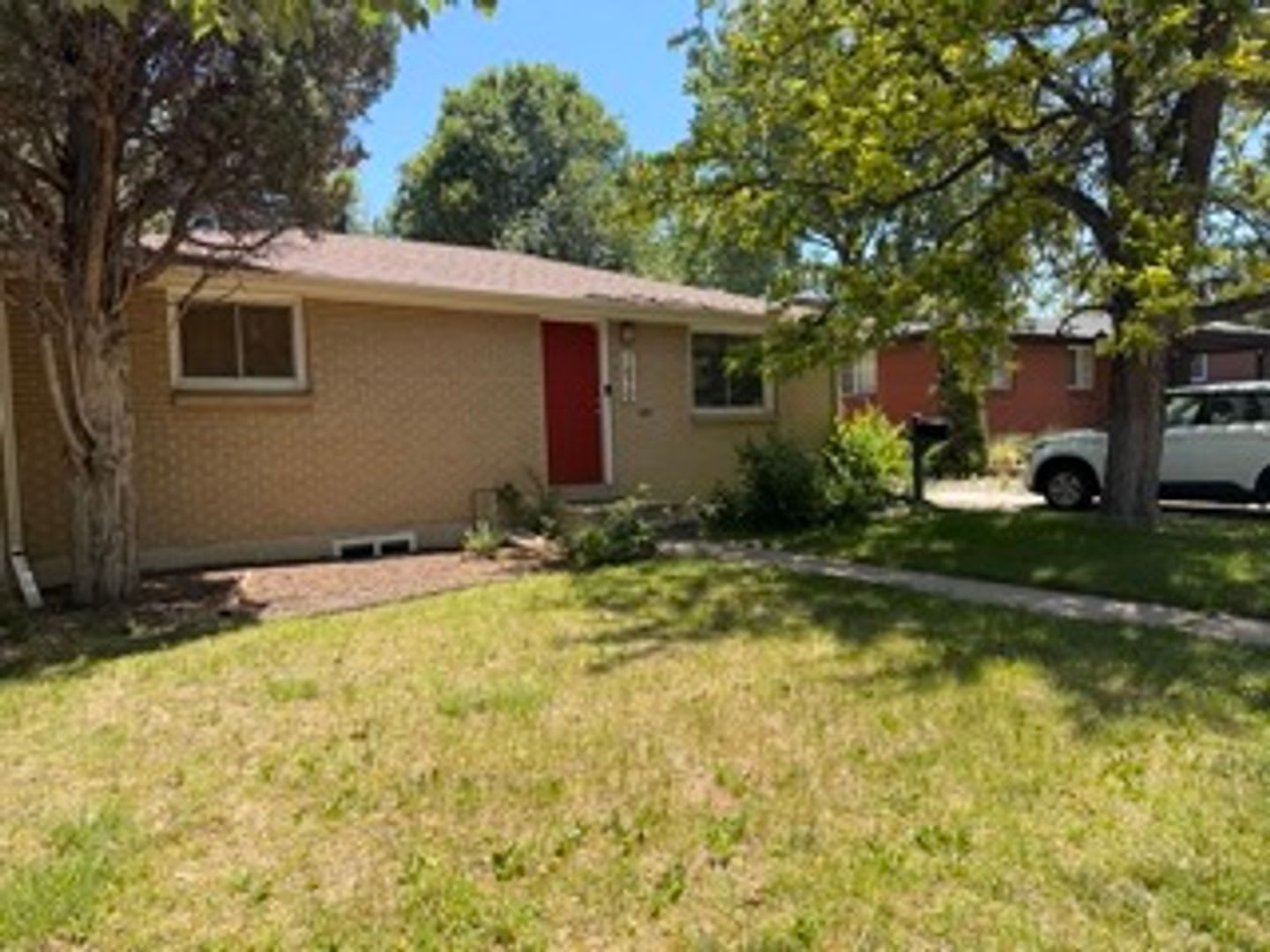 Spacious South Denver Home Near DU, Wash Park & Light Rail!!! – photo 2