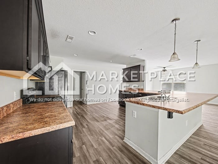 201 Sedgewick Dr – photo 5
