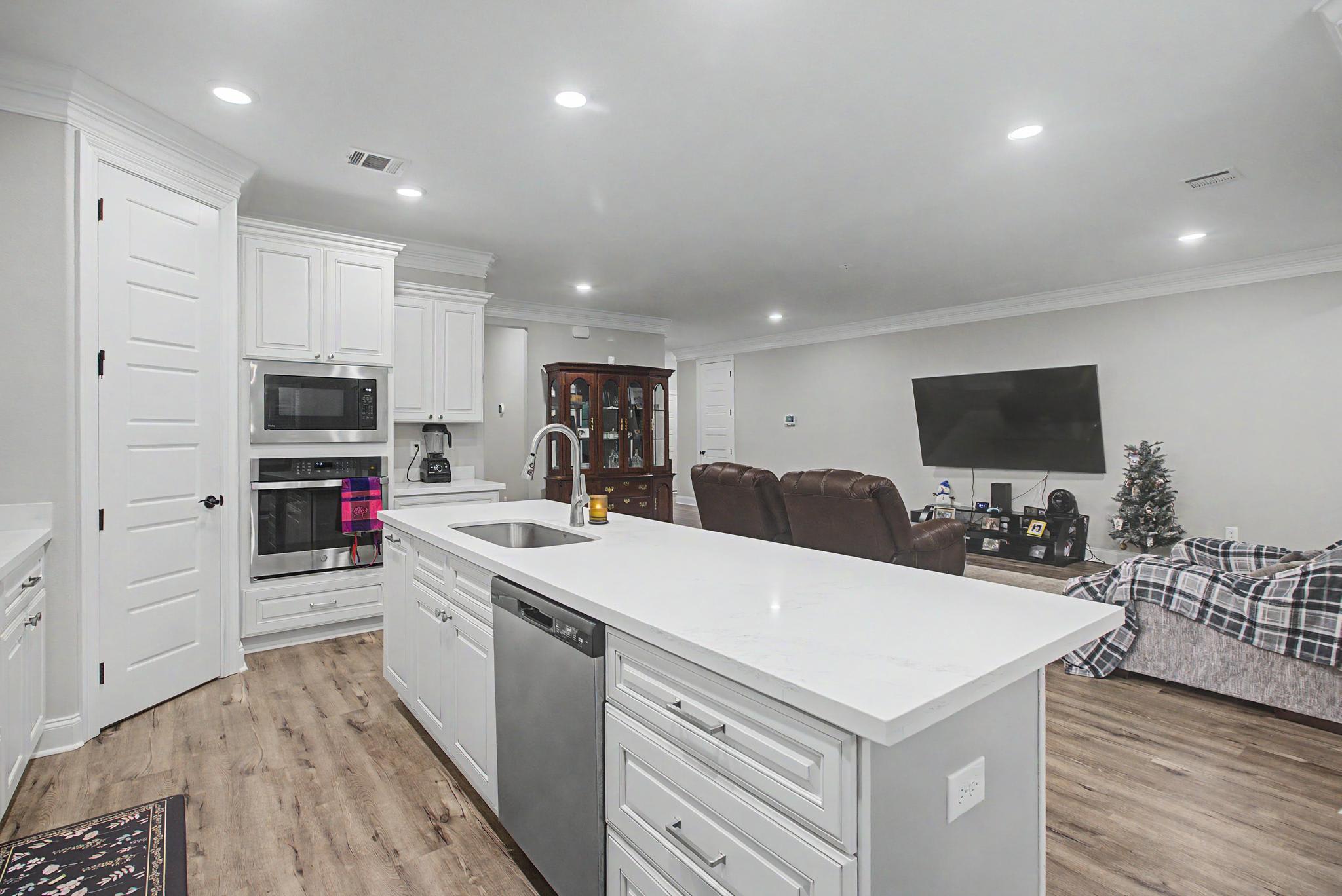 16821 West Landon Green Circle – photo 4