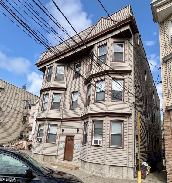 7 Franklin Ave – photo 2