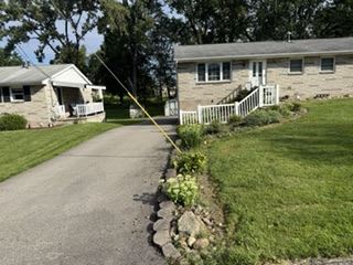 55 Martha Ave – photo 3