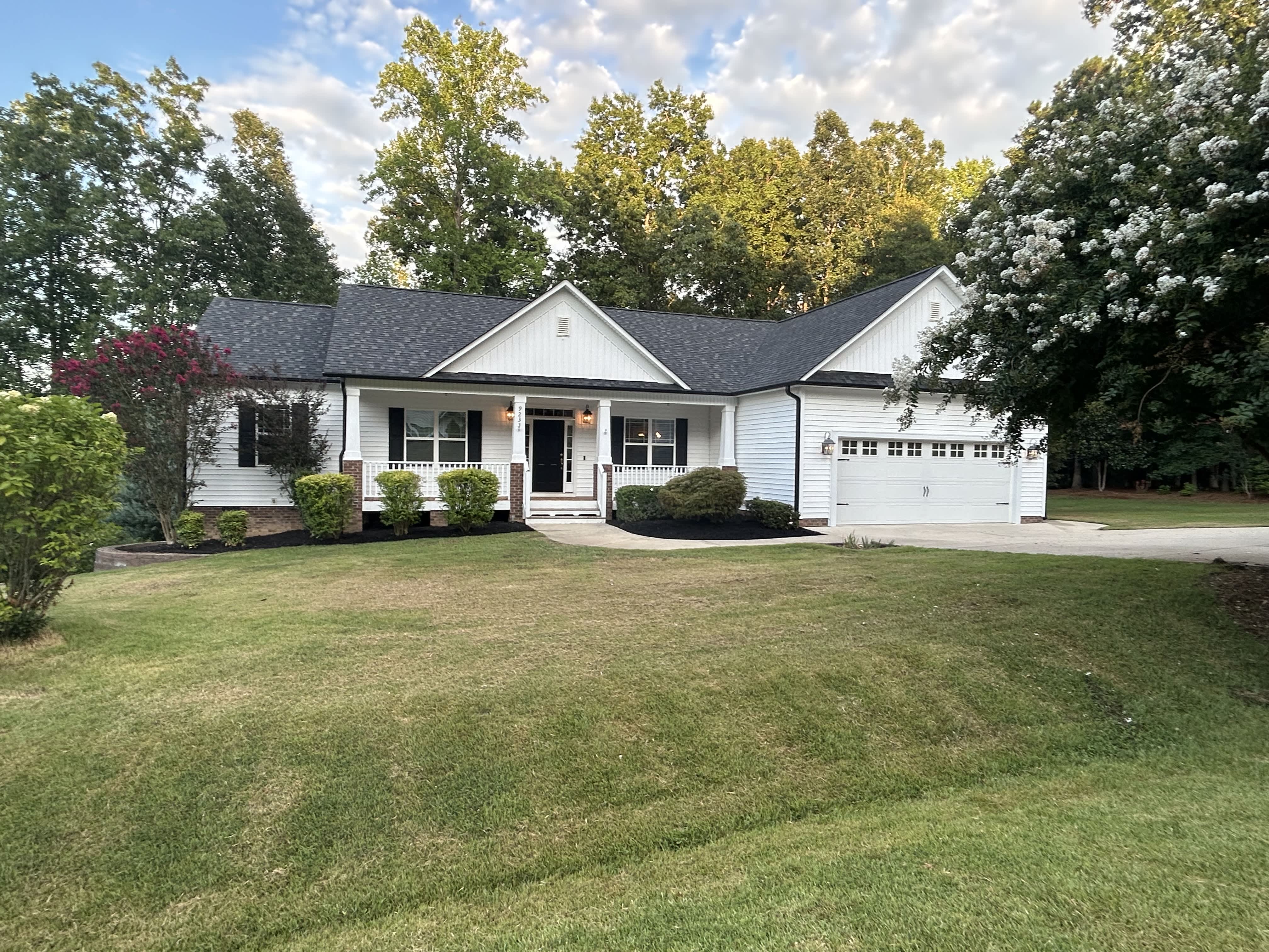 9233 Carley Cir – photo 1
