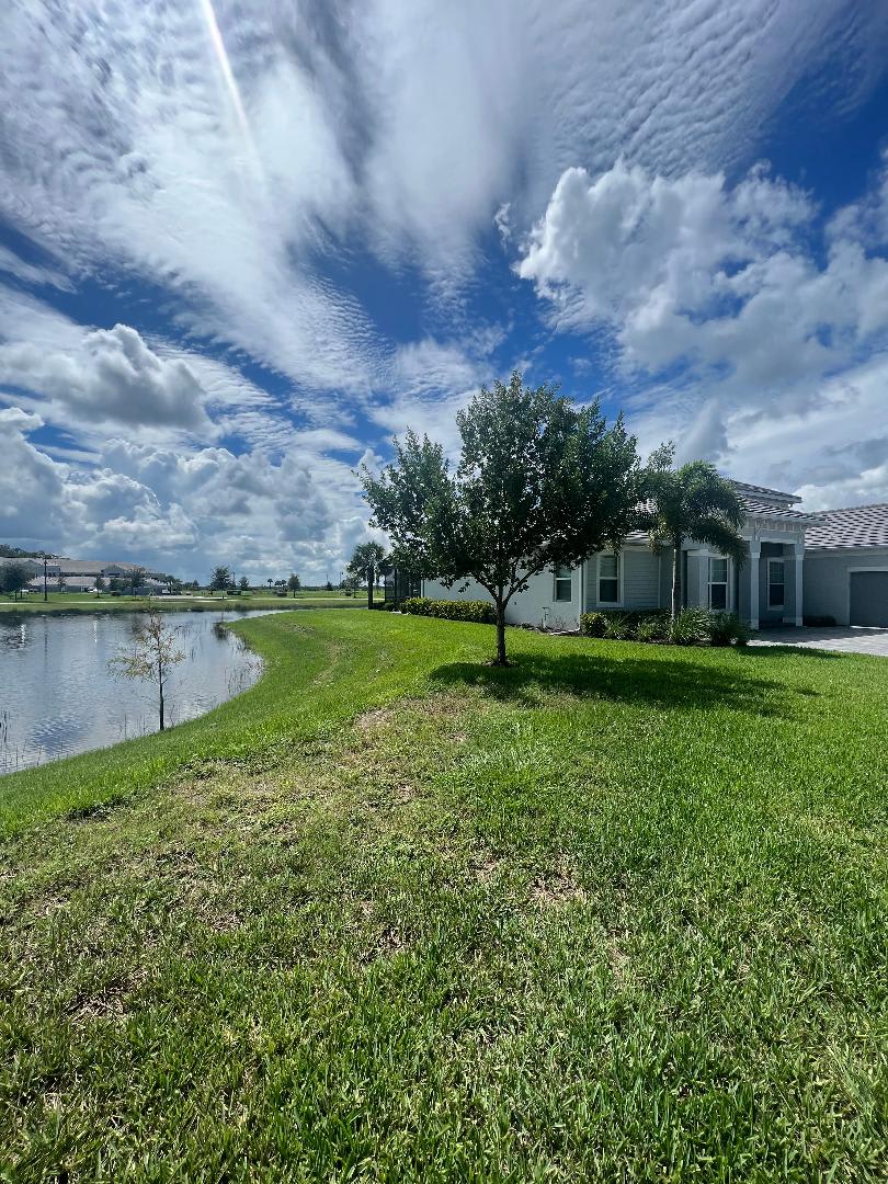 6047 Diamonte Place – photo 4