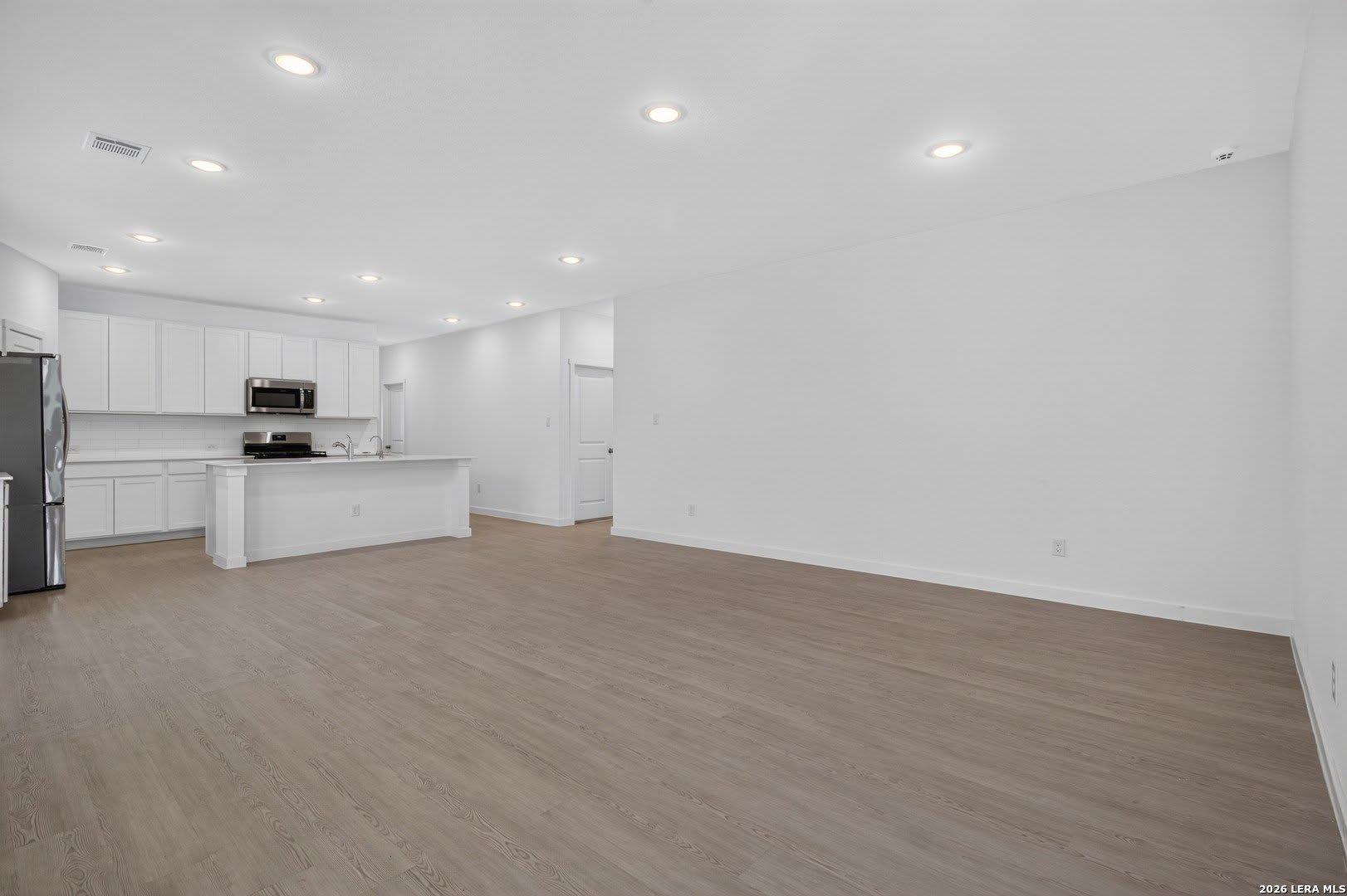 415 KAYDEN CT – photo 5