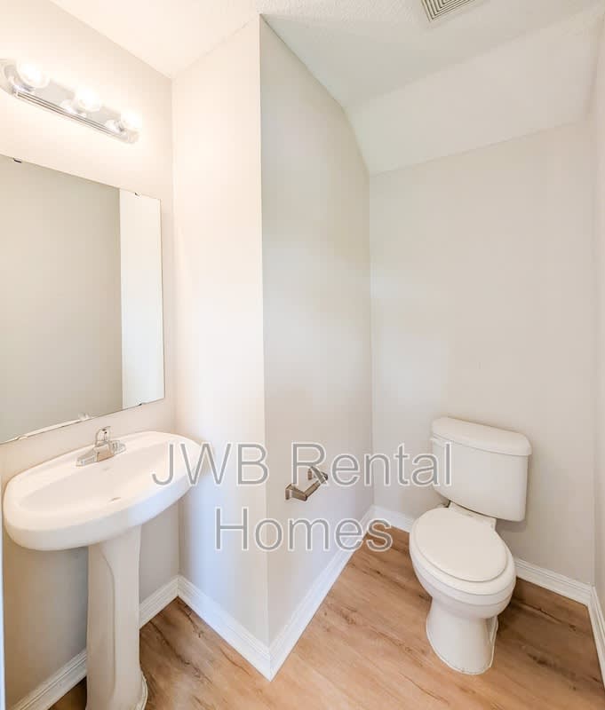 4646 Lenox Ave – photo 5