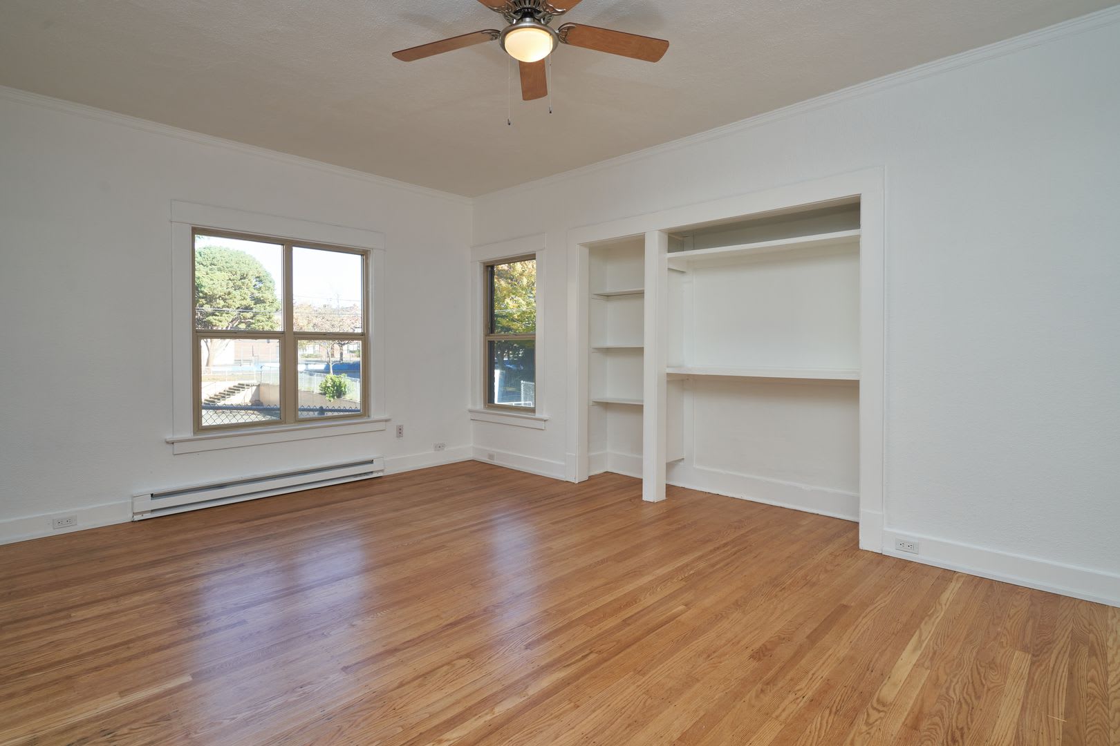 1421 On Queen Anne – photo 3