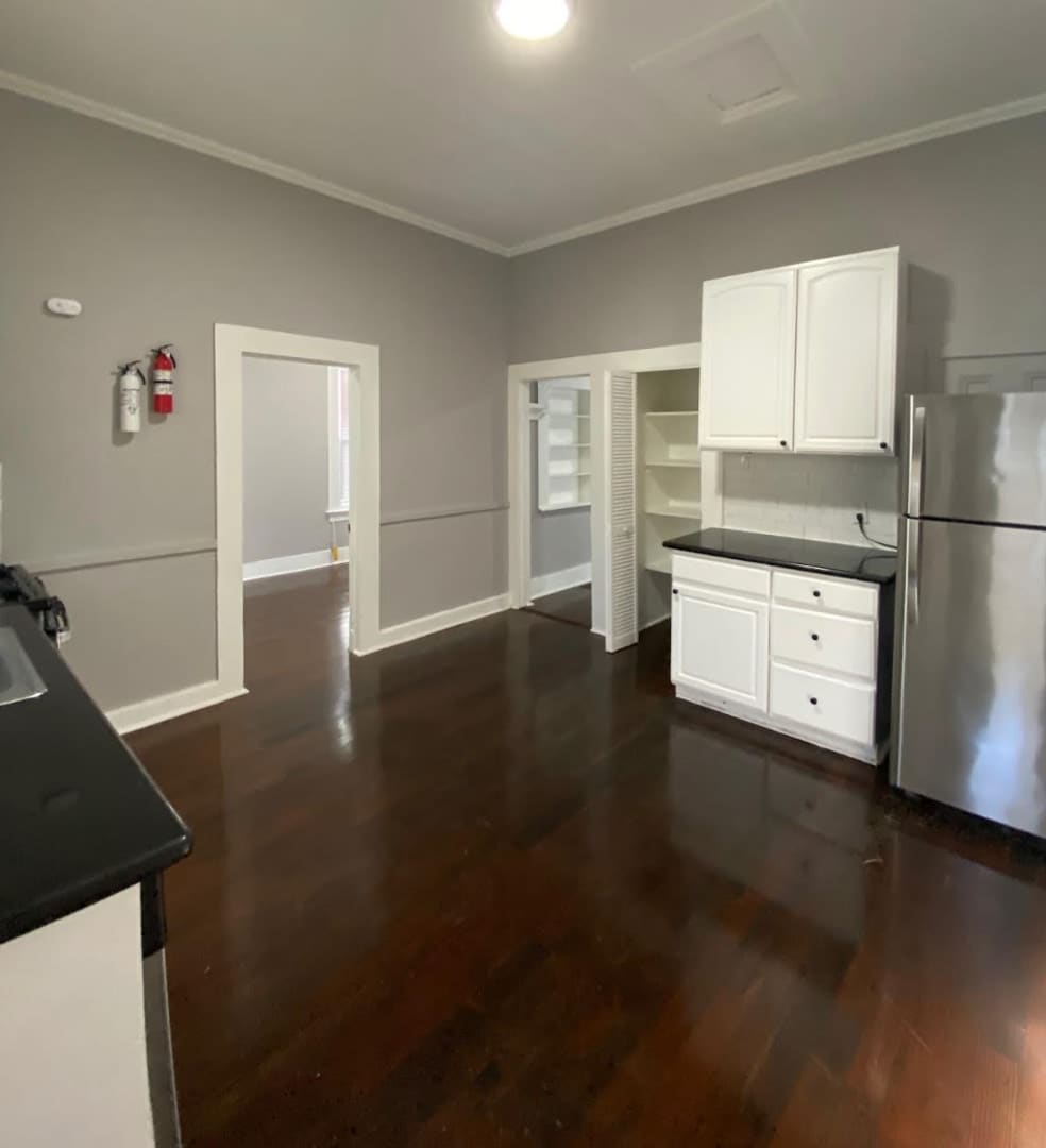 1/2 Off First Month's Rent, 3Bdrm, 1bath – photo 3
