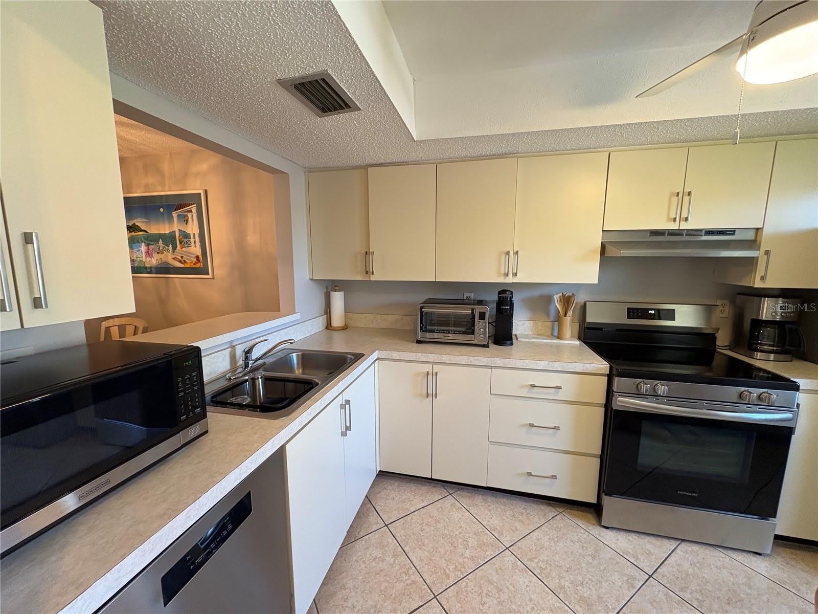 2666 WOODGATE Lane – photo 2